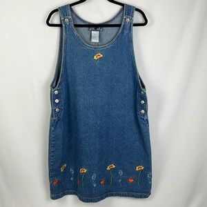 Y2K, 90’s True Blue size L denim jumper with embroidered flowers. EUC